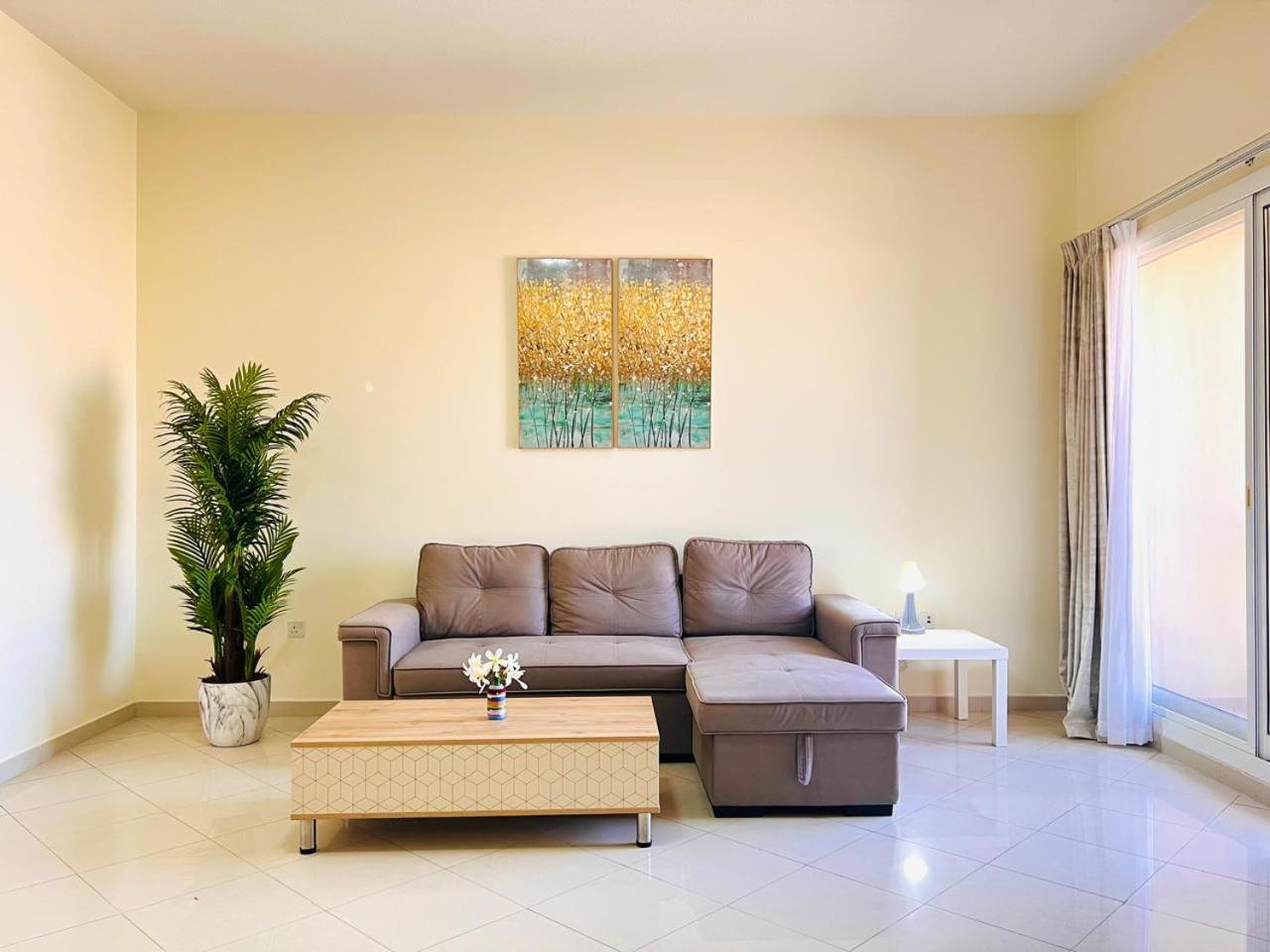 Apartment Hala Homes- Bab Al Bahr Residence, Al Marjan Island