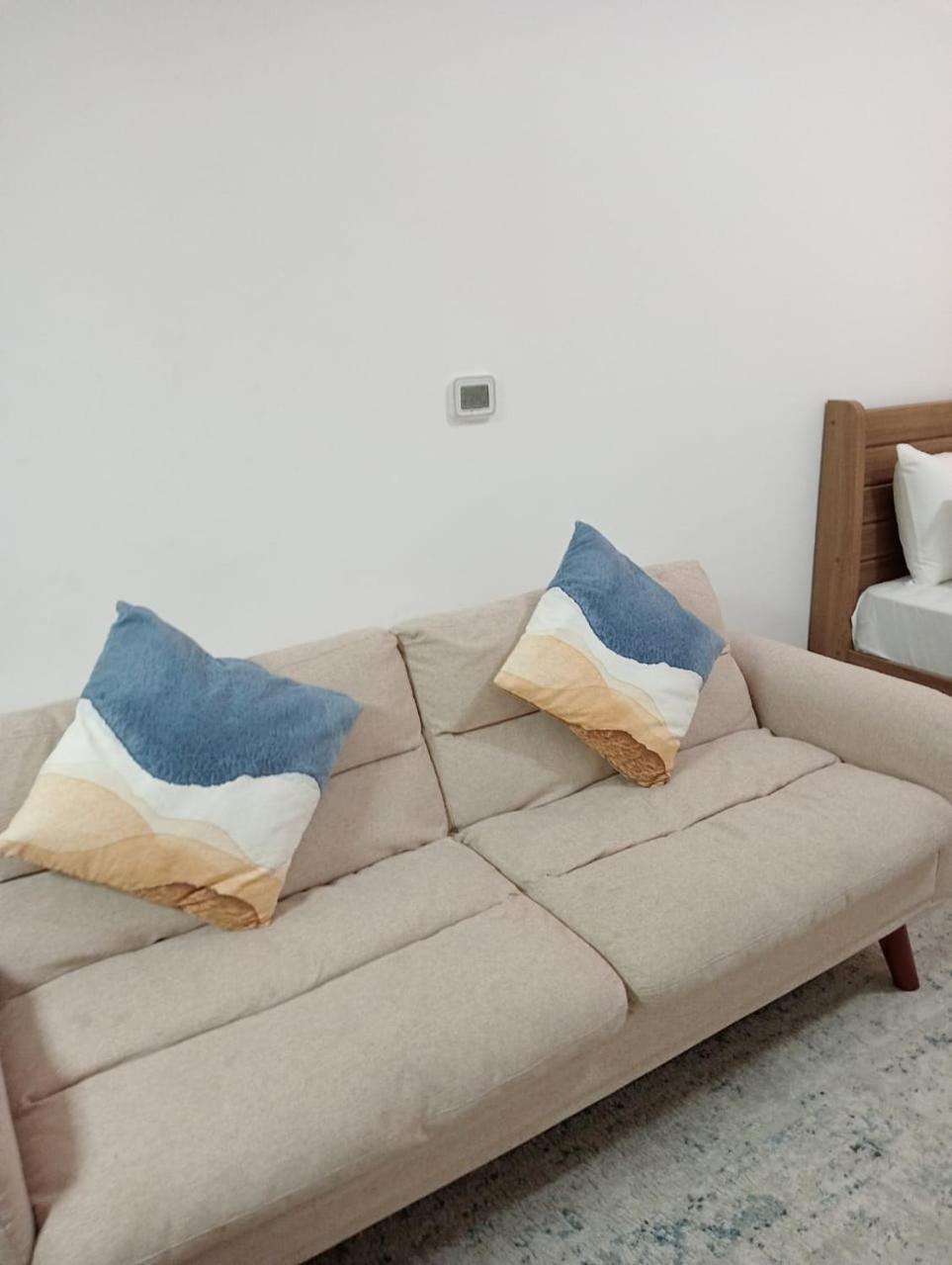 Hala Homes- Bab Al Bahr Residence, Al Marjan Island Apartment *